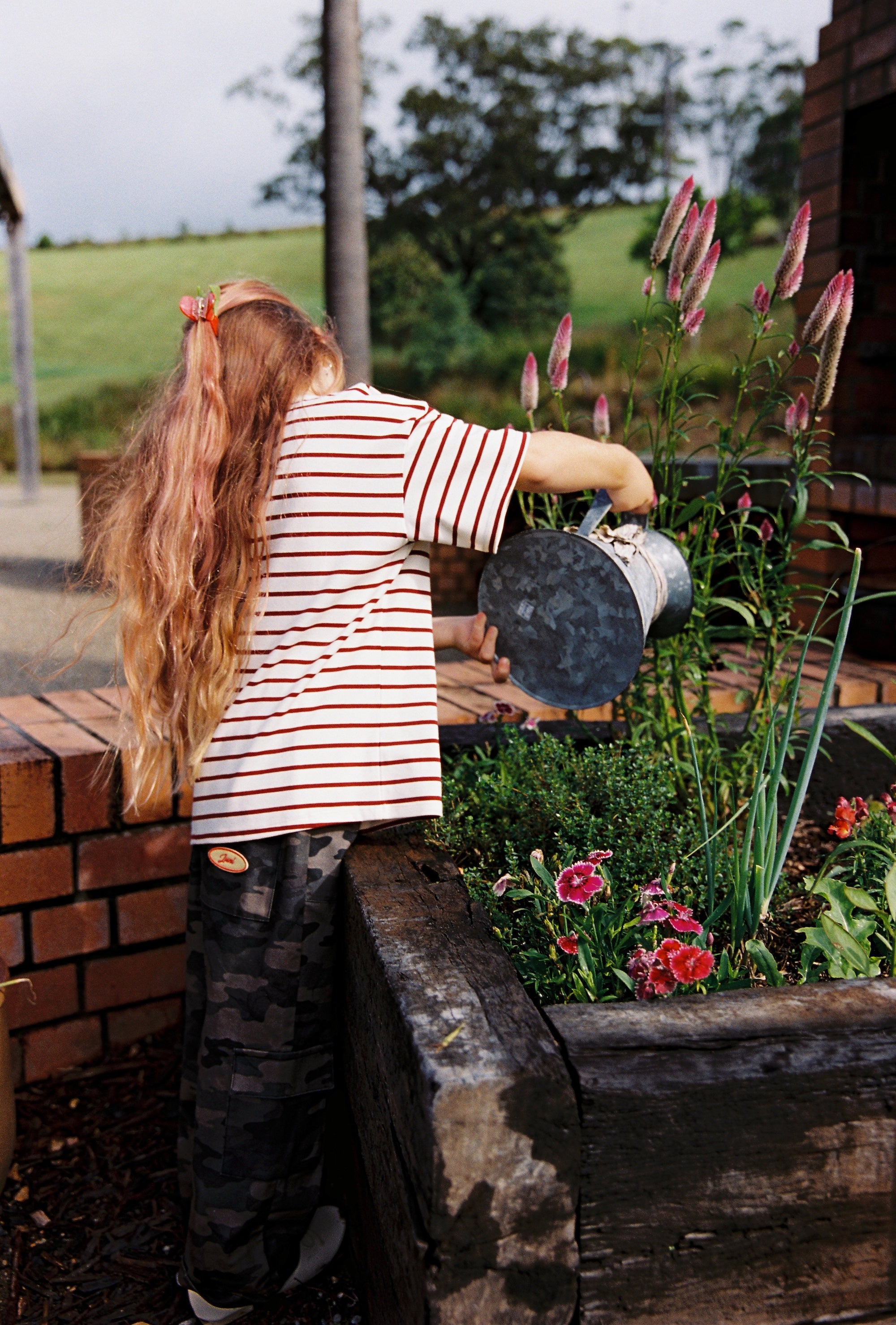 juni jnr zion tee - chilli stripe