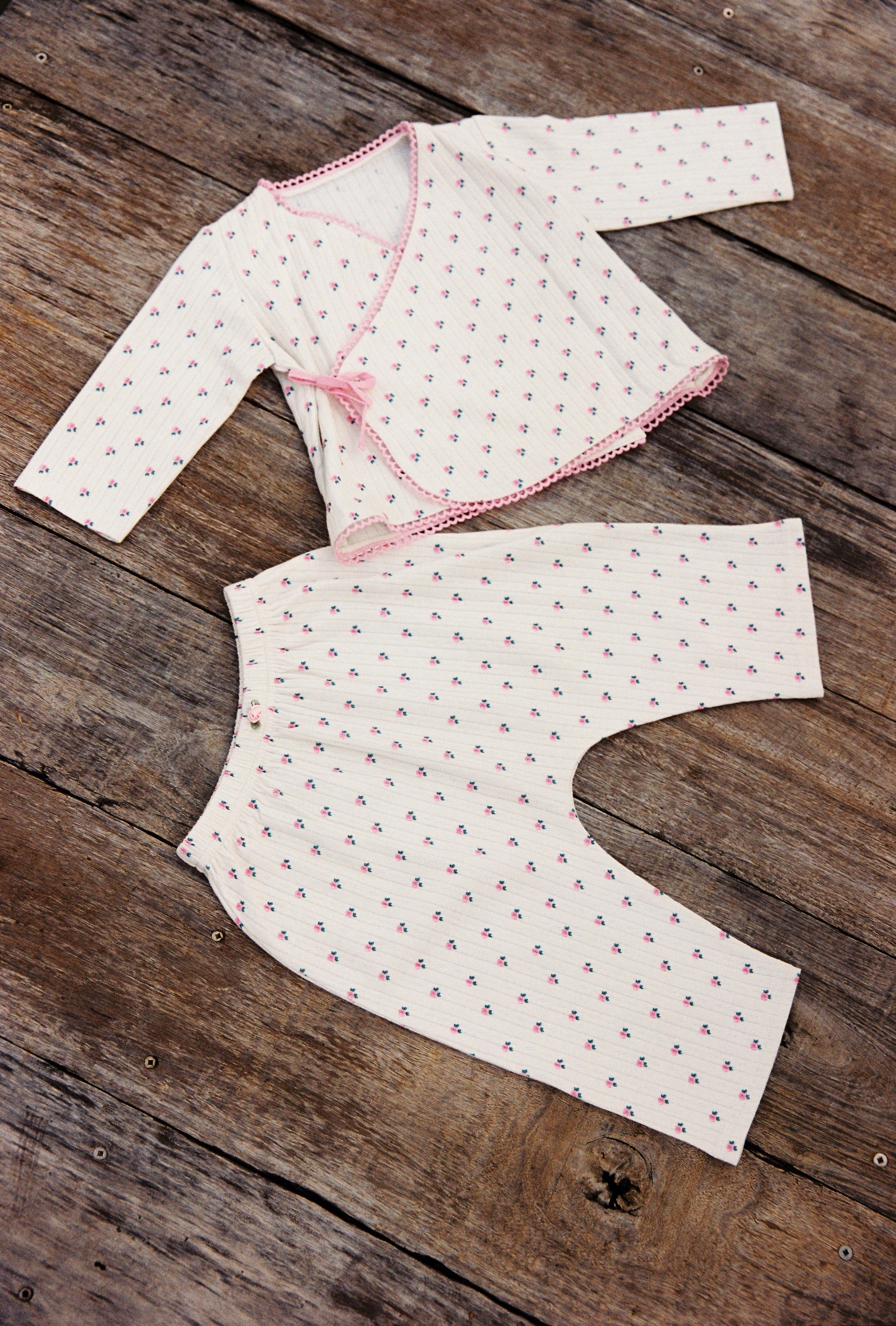 juni jnr lolly set - roses