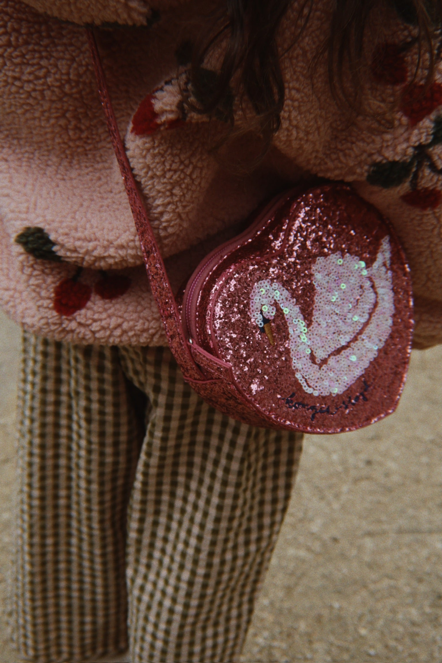 konges slojd tut shoulder bag - swan (pre order)