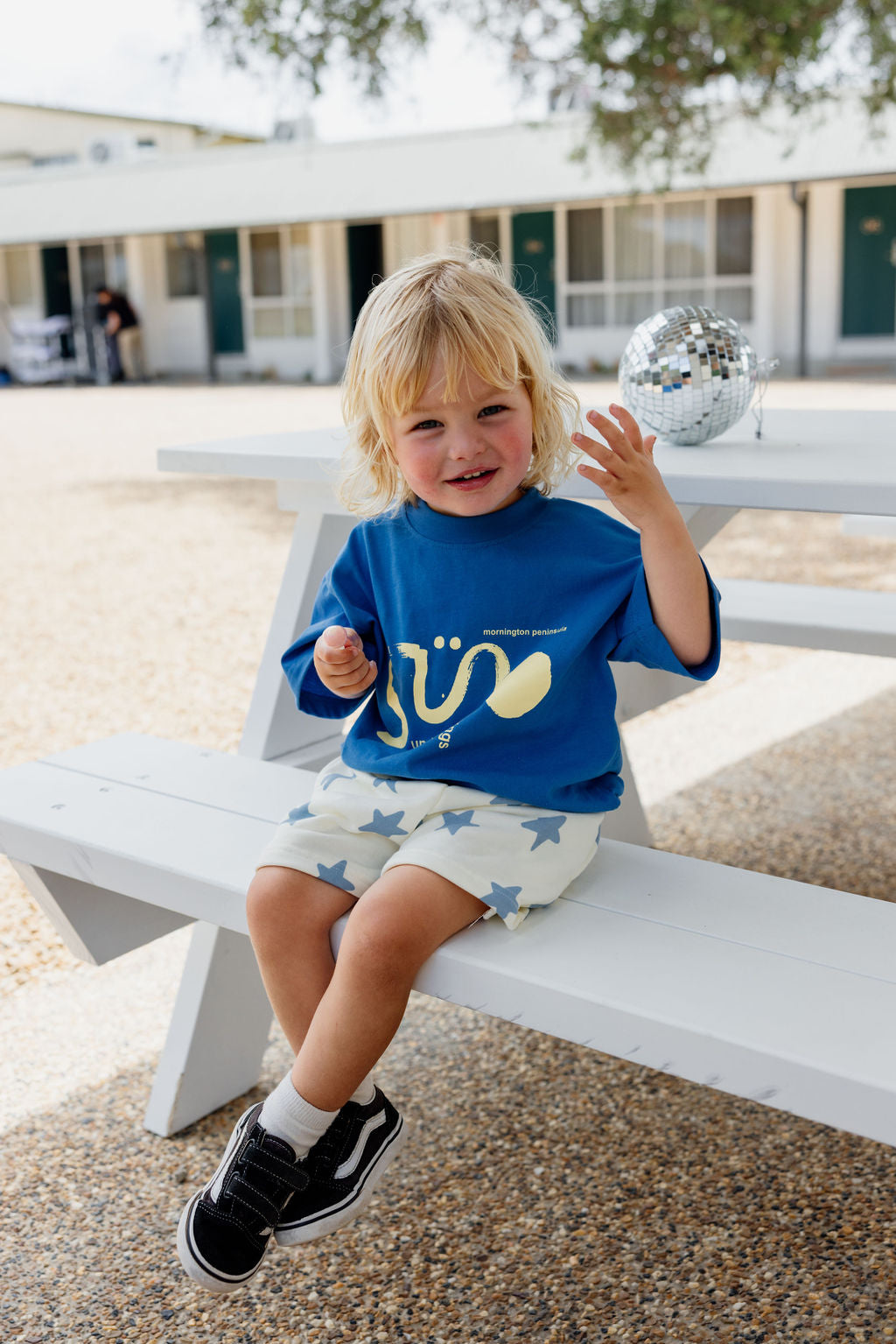 sunday siblings il sole tee - blue + yellow